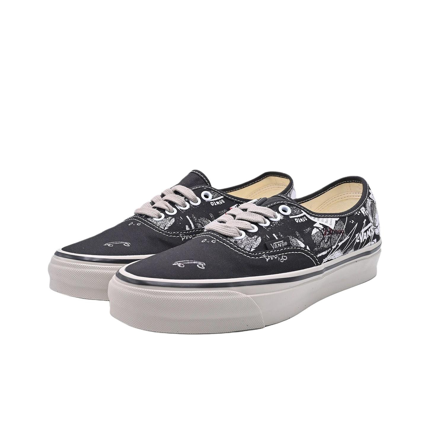 Vans x POP MART Authentic 44 C - Vans Shoes Authentic avis et prix